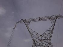 مشروع صك تشريعي تشدد بالعقوبات المفروضة على التعديات على خطوط الشبكات الكهربائية والهاتفية